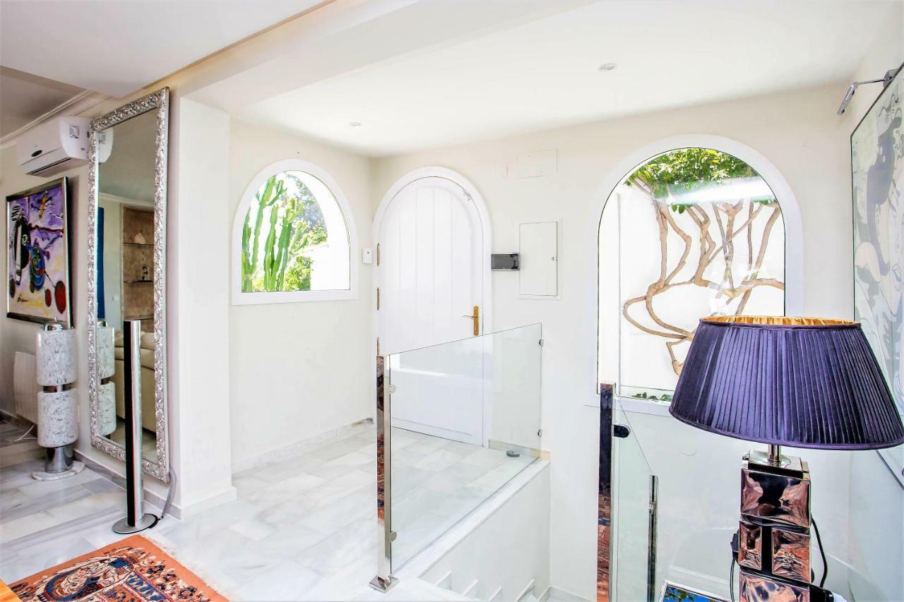 Luxury Villa With Swimming Pool And Jacuzzi Marbella Zewnętrze zdjęcie