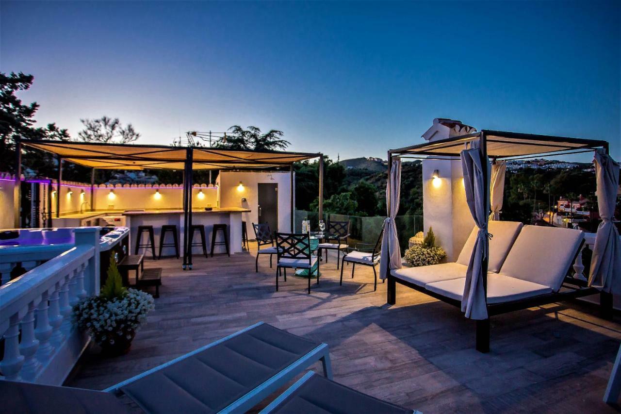 Luxury Villa With Swimming Pool And Jacuzzi Marbella Zewnętrze zdjęcie