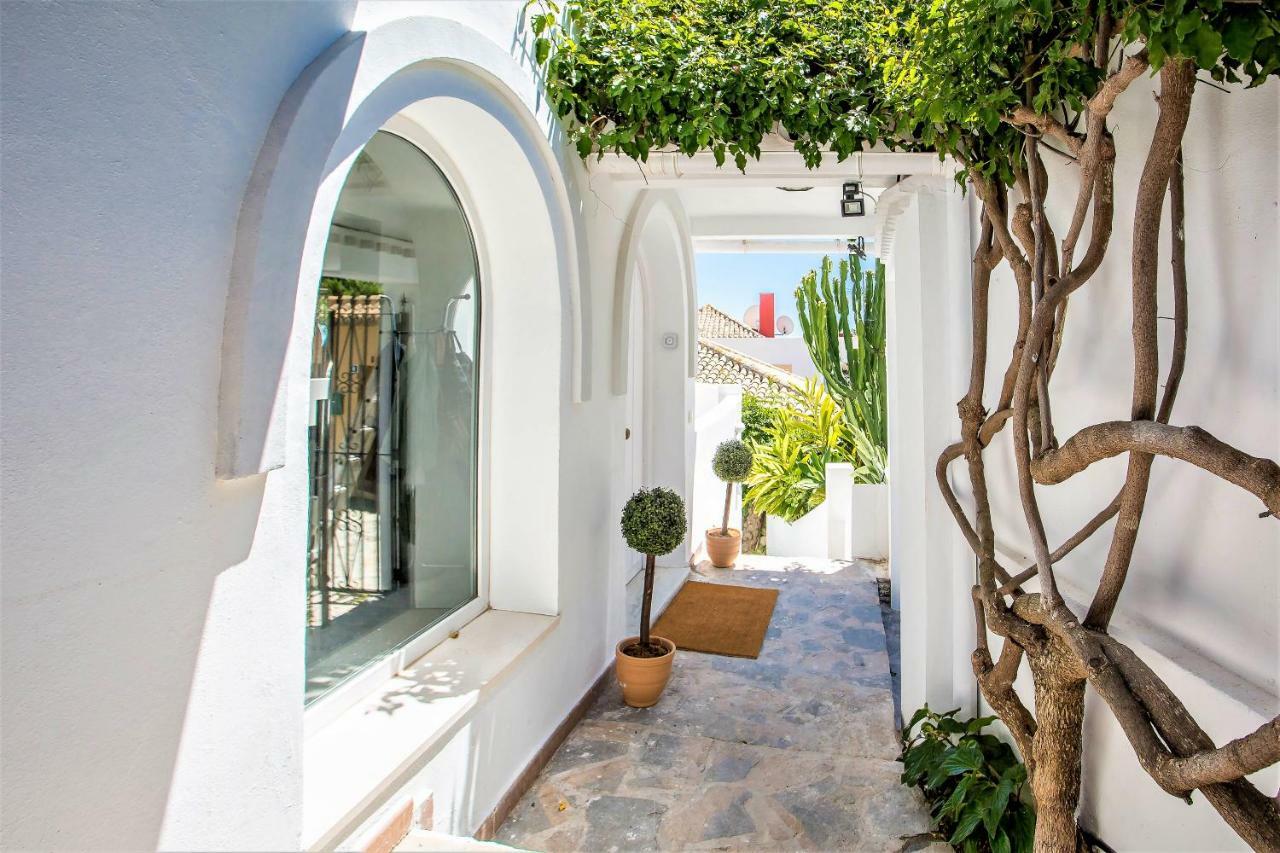 Luxury Villa With Swimming Pool And Jacuzzi Marbella Zewnętrze zdjęcie